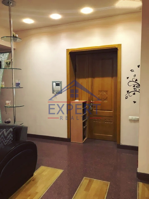 ԿԵՆՏՐՈՆ, ՄՈՍԿՈՎՅԱՆ ՓՈՂՈՑ, 3 ՍԵՆՅԱԿ