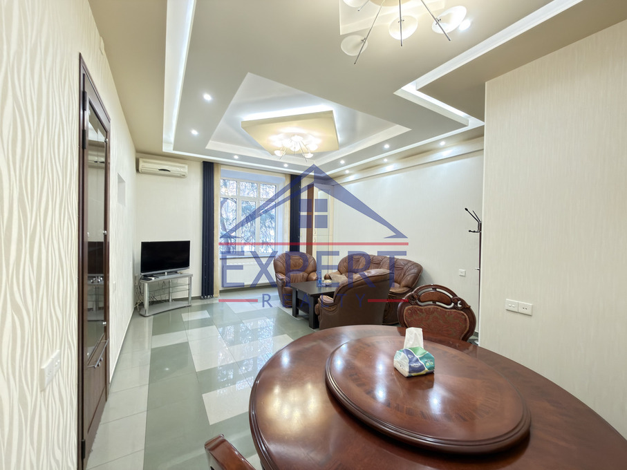 ԿԵՆՏՐՈՆ, ՄՈՍԿՈՎՅԱՆ ՓՈՂՈՑ, 2 ՍԵՆՅԱԿ