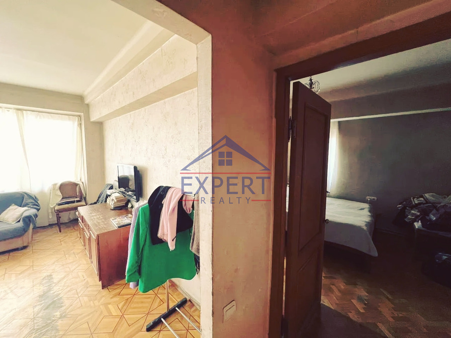 ԿԵՆՏՐՈՆ, ՏԻԳՐԱՆ ՄԵԾ ՊՈՂՈՏԱ, 3 ՍԵՆՅԱԿ