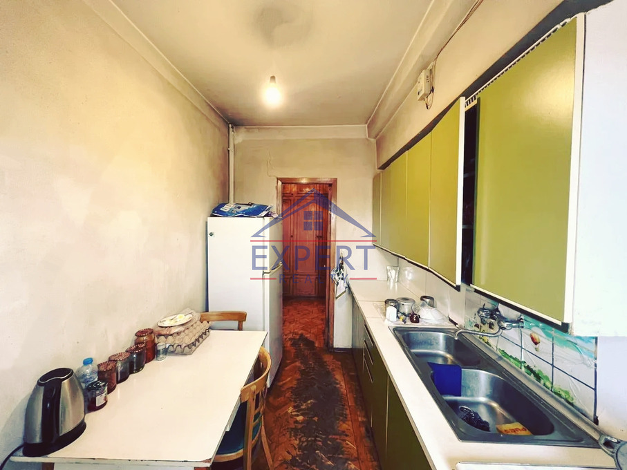 ԿԵՆՏՐՈՆ, ՏԻԳՐԱՆ ՄԵԾ ՊՈՂՈՏԱ, 3 ՍԵՆՅԱԿ