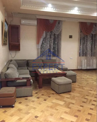 ԿԵՆՏՐՈՆ, ԱՐԱՄԻ ՓՈՂՈՑ, 2 ՍԵՆՅԱԿ