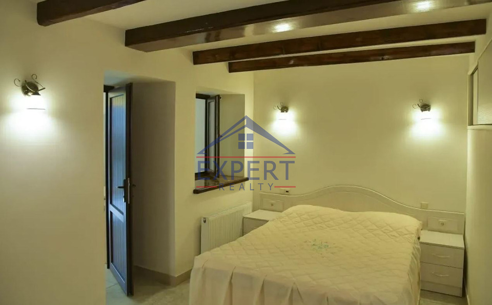 ԿԵՆՏՐՈՆ, ԱՅԳԵՍՏԱՆ ՓՈՂՈՑ, 3 ՍԵՆՅԱԿ