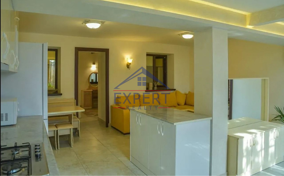 ԿԵՆՏՐՈՆ, ԱՅԳԵՍՏԱՆ ՓՈՂՈՑ, 3 ՍԵՆՅԱԿ