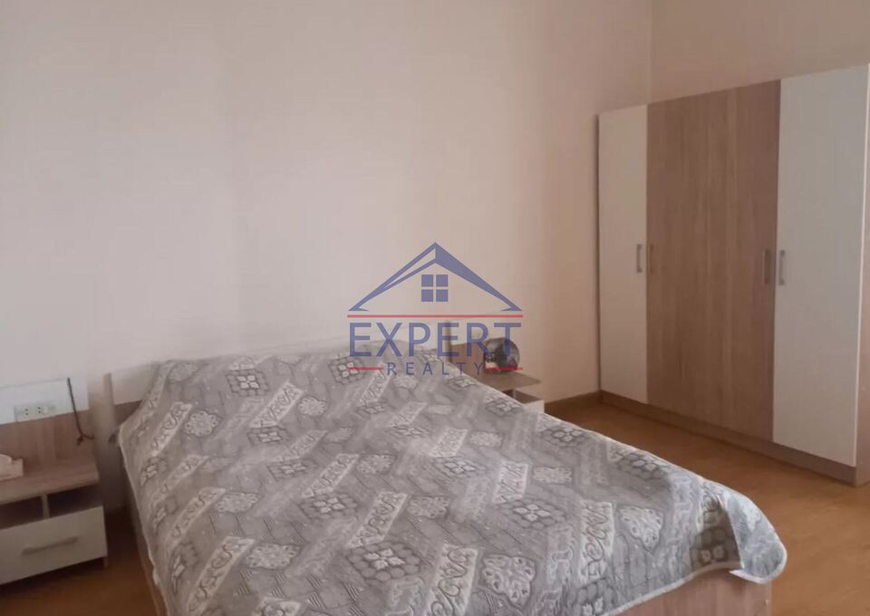 Չորս հարկանի քարե տուն Արաբկիրում