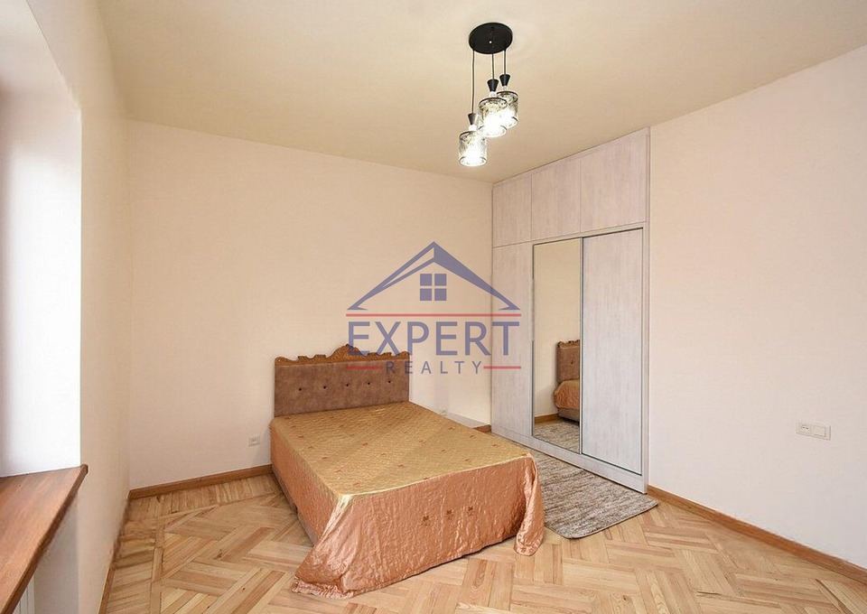 ՔԱՆԱՔԵՌ-ԶԵՅԹՈՒՆ, ԱՎԵՏԻՍ ԱՀԱՐՈՆՅԱՆ ՓՈՂՈՑ, 3 ՍԵՆՅԱԿ