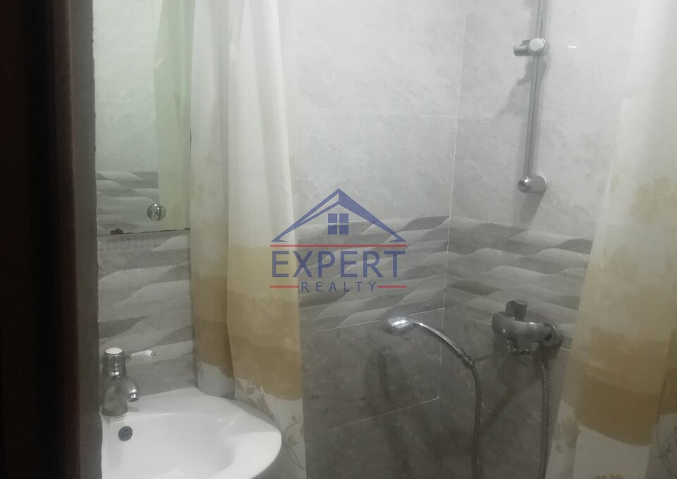 ՔԱՆԱՔԵՌ-ԶԵՅԹՈՒՆ, ԱՎԵՏԻՍ ԱՀԱՐՈՆՅԱՆ ՓՈՂՈՑ, 3 ՍԵՆՅԱԿ