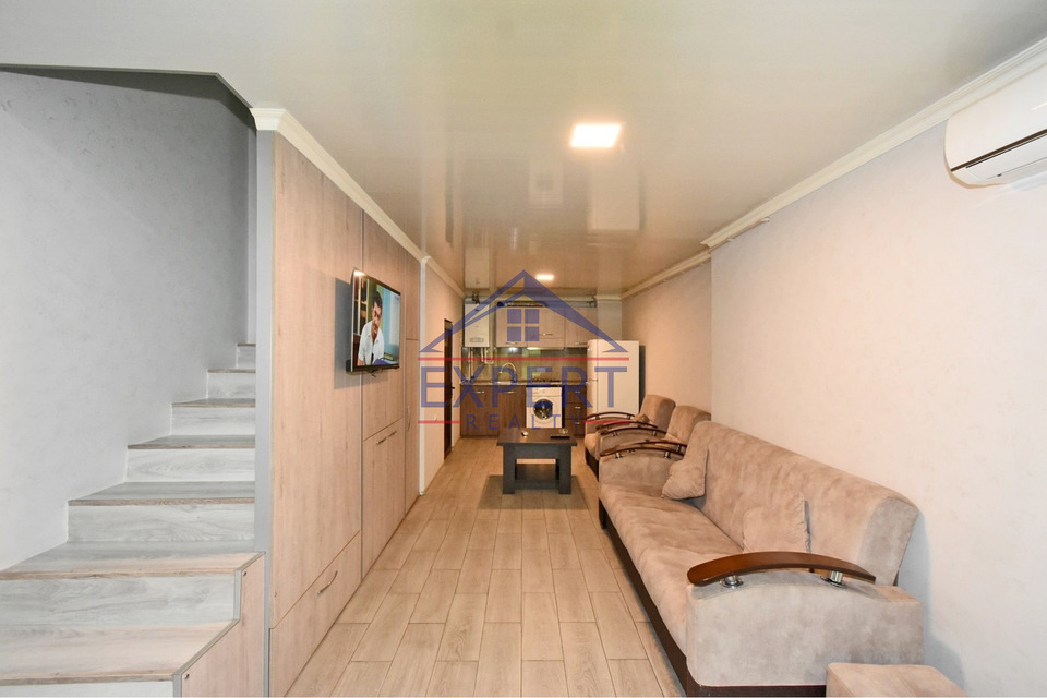 ԱՋԱՓՆՅԱԿ, ԱՌԱՔԵԼՅԱՆ ՓՈՂՈՑ 3 ՍԵՆ