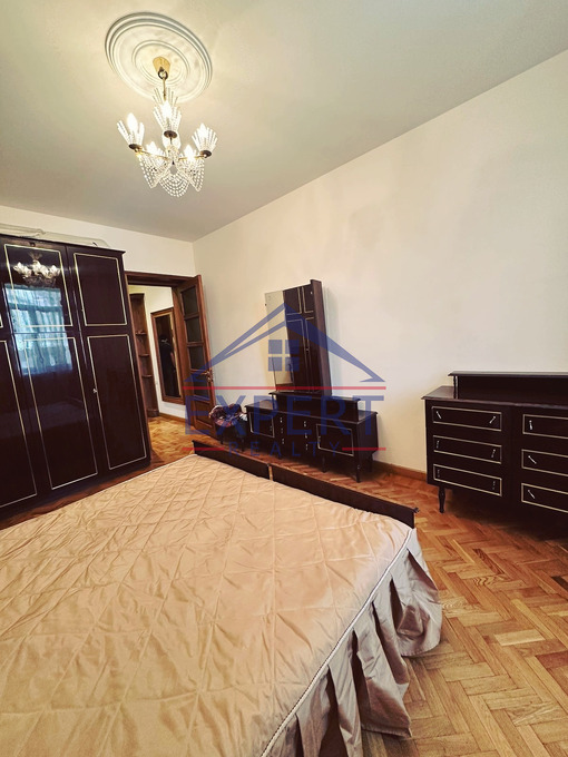 ԿԵՆՏՐՈՆ, ՍԱՅԱԹ-ՆՈՎԱ, 3 ՍԵՆՅԱԿ