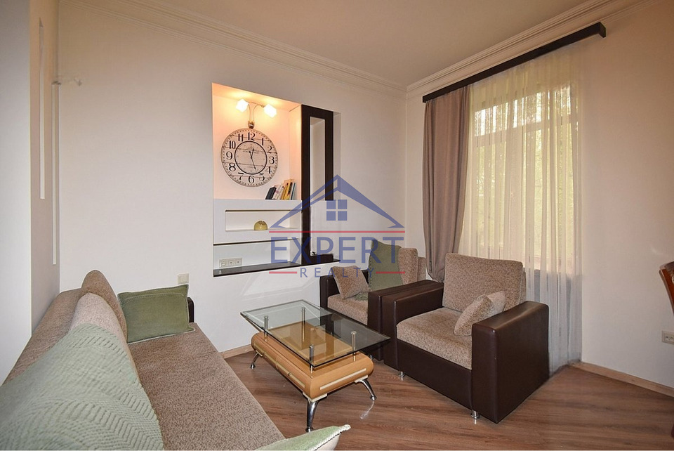 ԿԵՆՏՐՈՆ, ԱԼԵՔ ՄԱՆՈՒԿՅԱՆ ՓՈՂՈՑ 2 ՍԵՆՅԱԿ