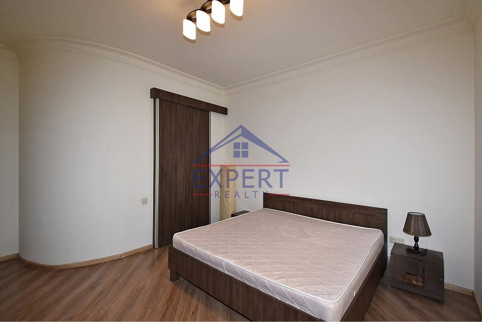 ԿԵՆՏՐՈՆ, ԱԼԵՔ ՄԱՆՈՒԿՅԱՆ ՓՈՂՈՑ 2 ՍԵՆՅԱԿ