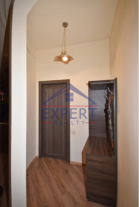 ԿԵՆՏՐՈՆ, ԱԼԵՔ ՄԱՆՈՒԿՅԱՆ ՓՈՂՈՑ 2 ՍԵՆՅԱԿ