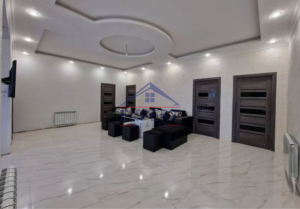 ԷՐԵԲՈՒՆԻ ԹԱՂԱՄԱՍ 5 ՍԵՆՅԱԿ