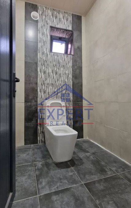 ԷՐԵԲՈՒՆԻ ԹԱՂԱՄԱՍ 5 ՍԵՆՅԱԿ