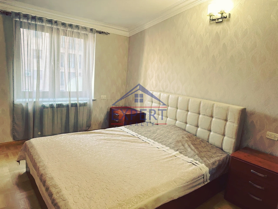 ԿԵՆՏՐՈՆ,ԿՈՂԲԱՑԻ ՓՈՂՈՑ, 5 ՍԵՆՅԱԿ