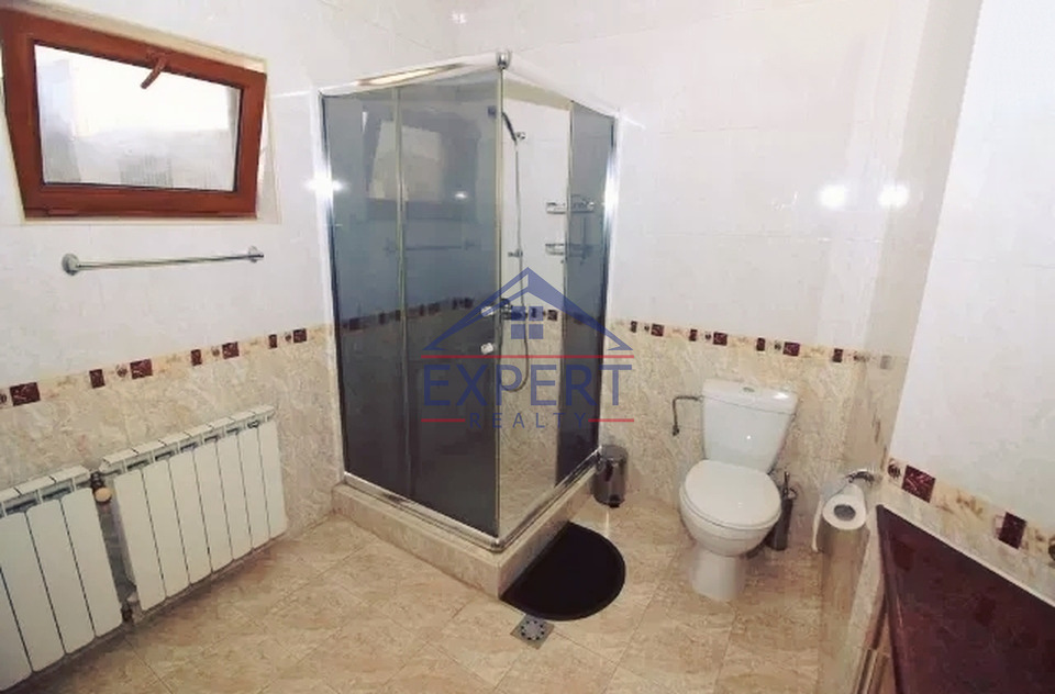 ԱՋԱՓՆՅԱԿ, ՍՊՈՐՏԻ ՓՈՂՈՑ, 4 ՍԵՆՅԱԿ
