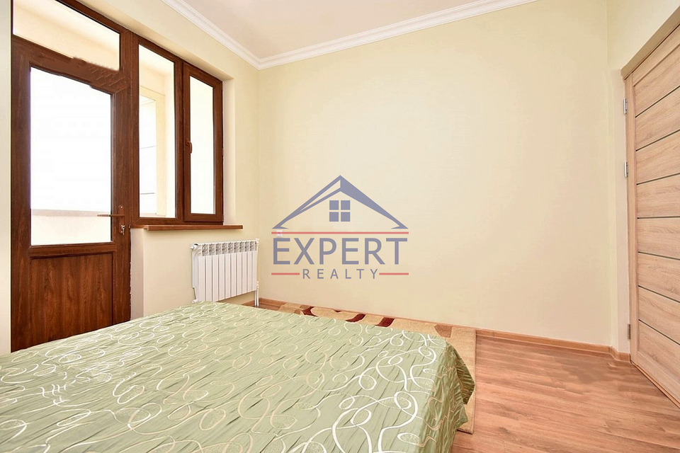 ՄԱԼԱԹԻԱ ՍԵԲԱՍՏԻԱ, ՄՈՆԹԵ ՄԵԼՔՈՆՅԱՆ, 2 ՍԵՆՅԱԿ