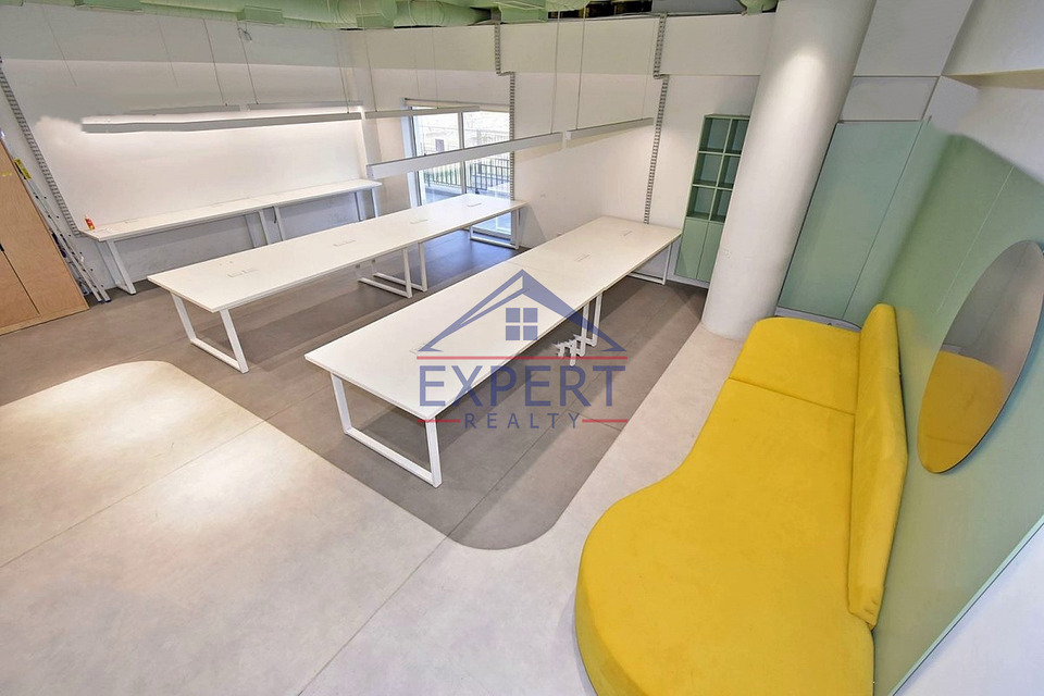 ԶԵՅԹՈՒՆ, ՊԱՐՈՒՅՐ ՍԵՎԱԿ, 210 ՔՄ