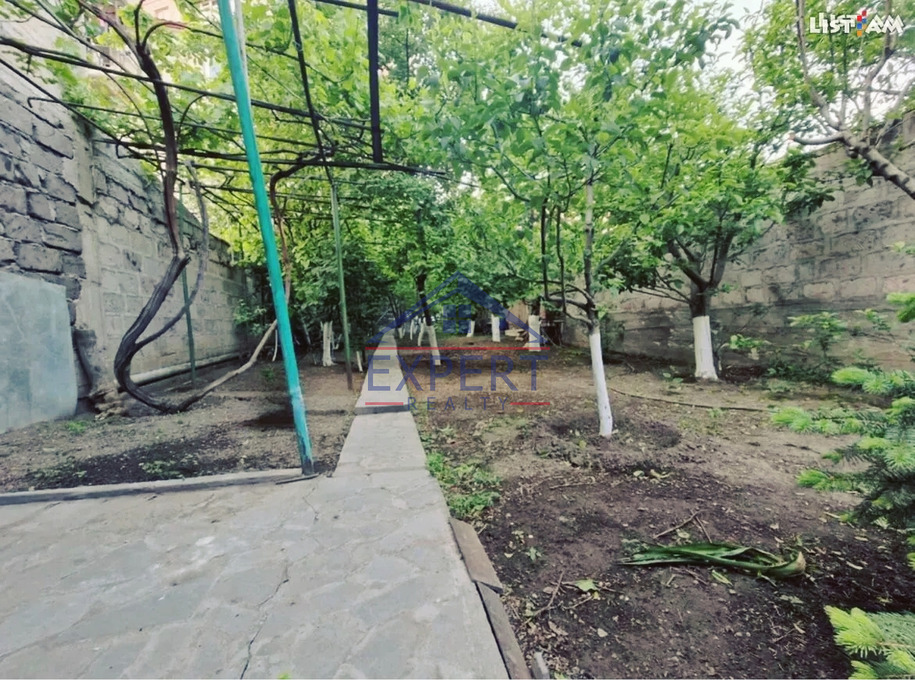 ՔԱՆԱՔԵՌ-ԶԵՅԹՈՒՆ , ՎԱՐՇԱՎՅԱՆ ՓՈՂՈՑ