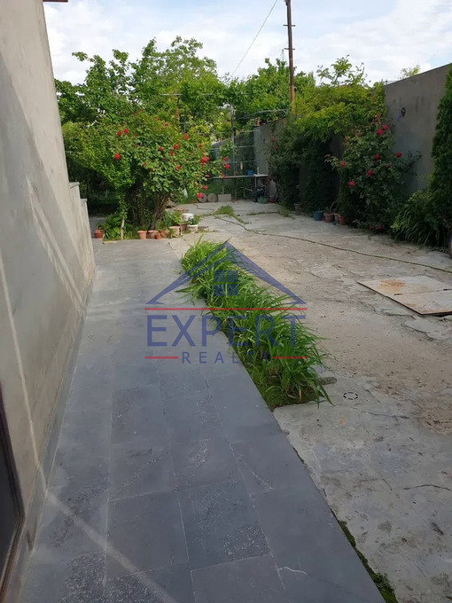 ԴԱՎԹԱՇԵՆ, 6 ՍԵՆՅԱԿ
