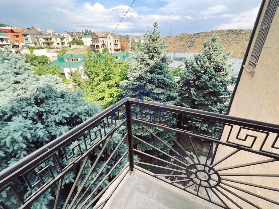 ԱՐԱԲԿԻՐ, ԱՅԳԵՁՈՐ, 5 ՍԵՆՅԱԿ