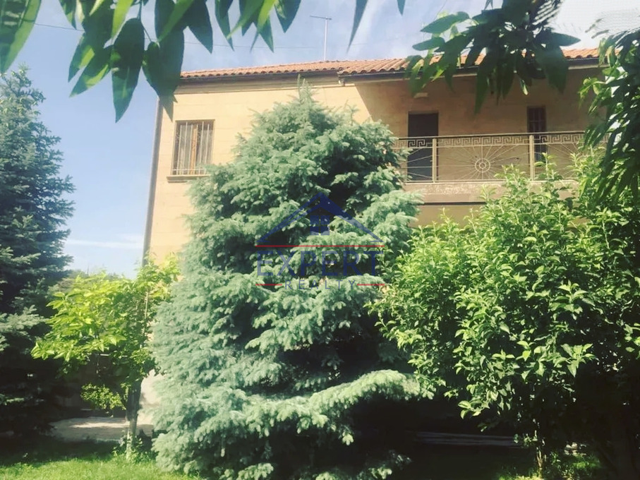 ԱՐԱԲԿԻՐ, ԱՅԳԵՁՈՐ, 5 ՍԵՆՅԱԿ