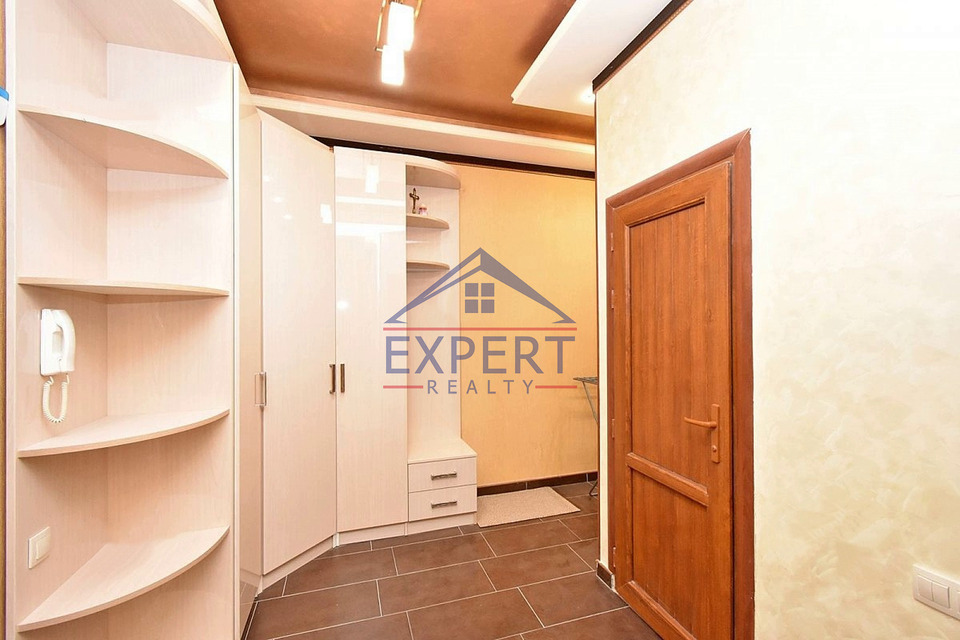 ԿԵՆՏՐՈՆ, ՀՅՈՒՍԻՍԱՅԻՆ ՊՈՂՈՏԱ 2 ՍԵՆՅԱԿ