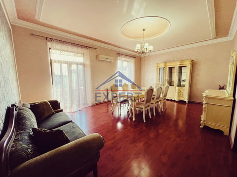 ԿԵՆՏՐՈՆ, ՄԱՇՏՈՑԻ ՊՈՂՈՏԱ, 3 ՍԵՆՅԱԿ
