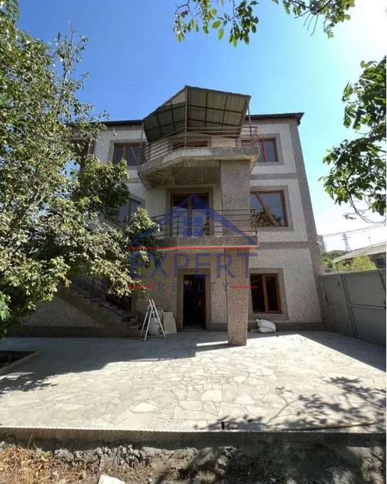 ԱՎԱՆ , ԱՃԱՌՅԱՆ ՓՈՂՈՑ, 7 ՍԵՆՅԱԿ