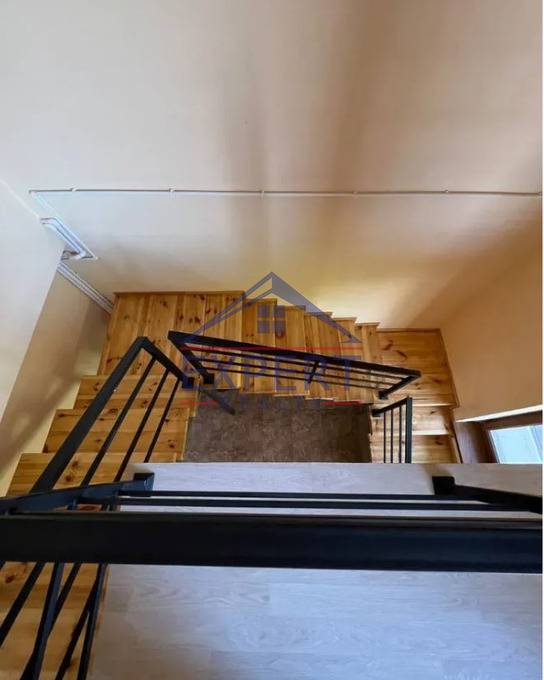 ԱՎԱՆ , ԱՃԱՌՅԱՆ ՓՈՂՈՑ, 7 ՍԵՆՅԱԿ