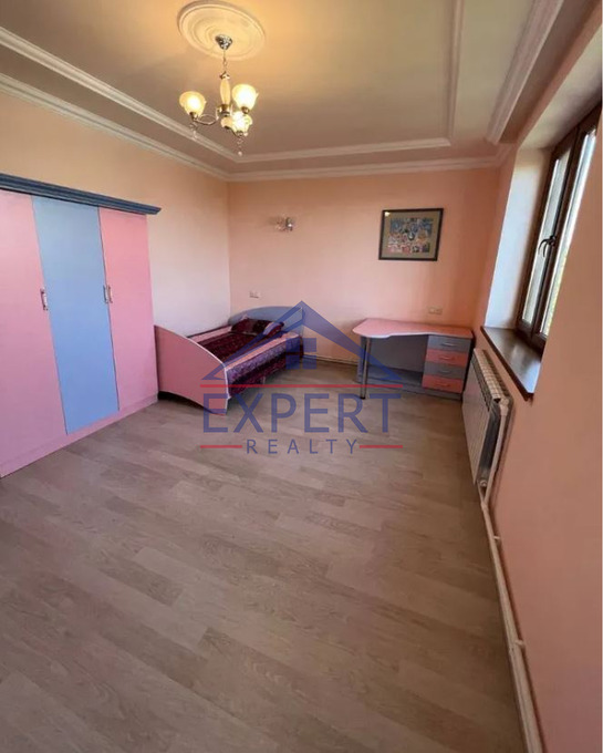 ԱՎԱՆ , ԱՃԱՌՅԱՆ ՓՈՂՈՑ, 7 ՍԵՆՅԱԿ