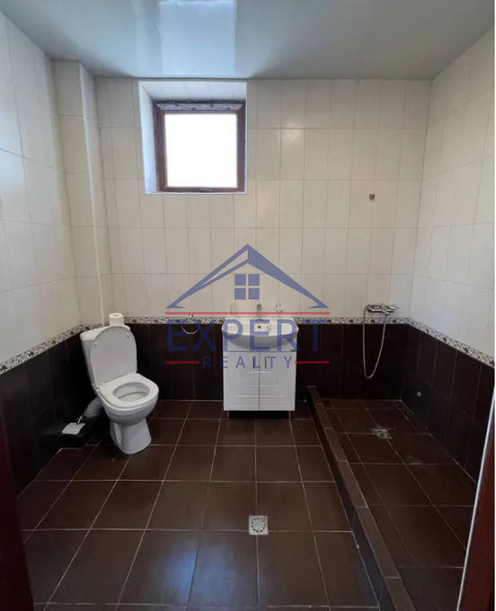 ԱՎԱՆ , ԱՃԱՌՅԱՆ ՓՈՂՈՑ, 7 ՍԵՆՅԱԿ