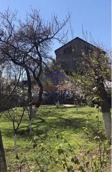 ԱՐԱԲԿԻՐ ՂԱՓԱՆՑՅԱՆ ՓՈՂՈՑ 3 ՀԱՐԿ 900 ՔՄ