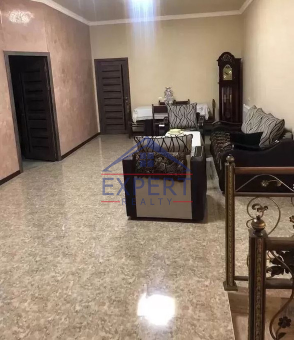 ԱՐԱԲԿԻՐ ՂԱՓԱՆՑՅԱՆ ՓՈՂՈՑ 3 ՀԱՐԿ 900 ՔՄ