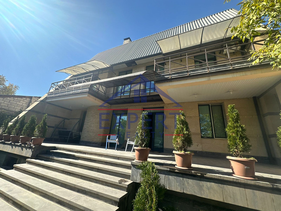 ՆՈՐՔ ՄԱՐԱՇ, ԱՐՄԵՆԱԿ ԱՐՄԵՆԱԿՅԱՆ ՓՈՂՈՑ, 5 ՍԵՆՅԱԿ