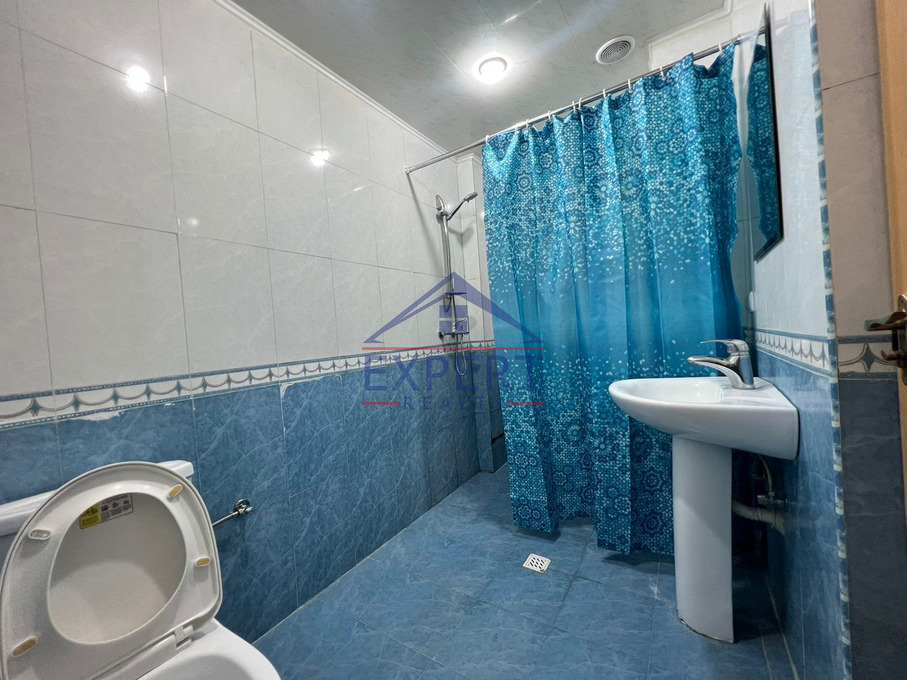ԱՐԱԲԿԻՐ, ՀՐԱՉՅԱ ԹԱՄՐԱԶՅԱՆ ՓՈՂՈՑ, 3 ՍԵՆՅԱԿ