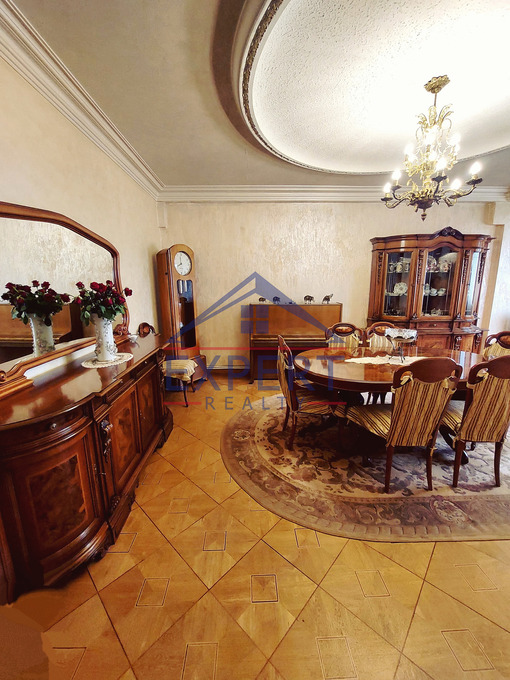 ԿԵՆՏՐՈՆ, ԴԵՄԻՐՃՅԱՆ ՓՈՂՈՑ, 3 ՍԵՆՅԱԿ