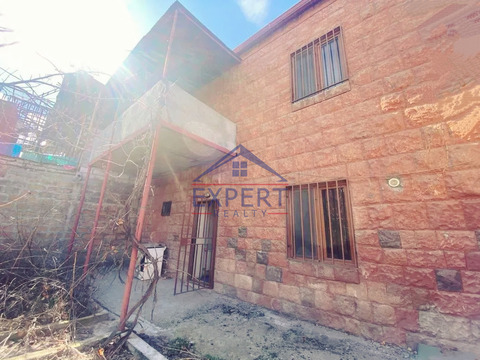 ՇԵՆԳԱՎԻԹ, ԼևՈՆ ԽԱՉԻԿՅԱՆ ՓՈՂՈՑ, 4 ՍԵՆՅԱԿ