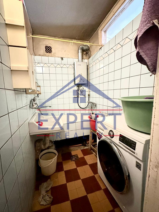 ԿԵՆՏՐՈՆ, ԲՈՒԶԱՆԴ ՓՈՂՈՑ, 3 ՍԵՆՅԱԿ