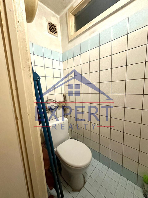 ԿԵՆՏՐՈՆ, ԲՈՒԶԱՆԴ ՓՈՂՈՑ, 3 ՍԵՆՅԱԿ