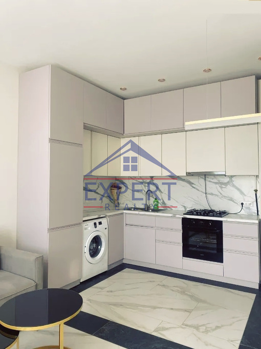 ԱՎԱՆ, ՎԱՀԱՆ ՏԵՐՅԱՆ ՓՈՂՈՑ, 2 ՍԵՆՅԱԿ