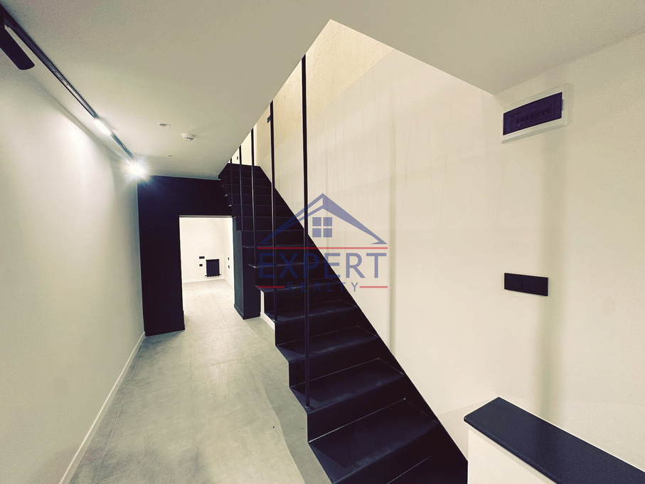 ԿԵՆՏՐՈՆ, ԽԱՆՋՅԱՆ Փ․, 125 Ք/Մ