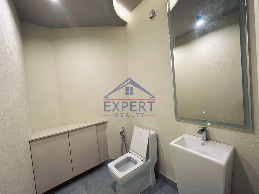 ԿԵՆՏՐՈՆ, ԽԱՆՋՅԱՆ Փ․, 125 Ք/Մ