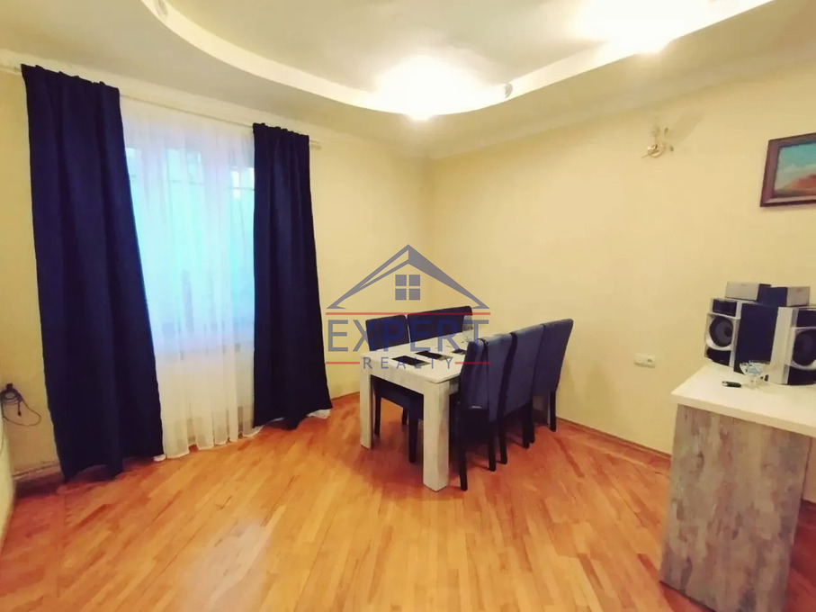 ԴԱՎԹԱՇԵՆ, 5 ՍԵՆՅԱԿ