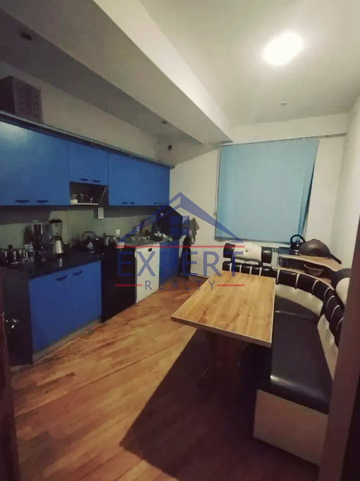 ԴԱՎԹԱՇԵՆ, 5 ՍԵՆՅԱԿ