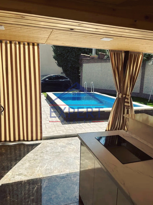 ԱՎԱՆ, ԾԱՐԱՎ ԱՂԲՅՈՒՐ 5 ՍԵՆՅԱԿ