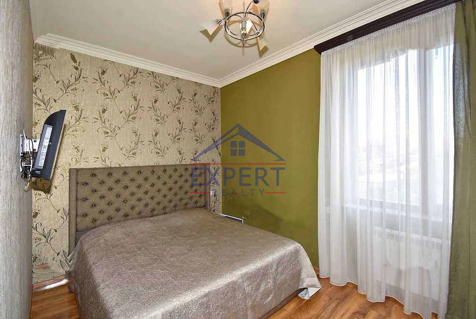 ԱՐԱԲԿԻՐ, ՄԱՄԻԿՈՆՅԱՆՑ, 4 ՍԵՆՅԱԿ