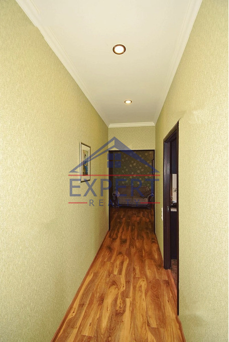 ԱՐԱԲԿԻՐ, ՄԱՄԻԿՈՆՅԱՆՑ, 4 ՍԵՆՅԱԿ