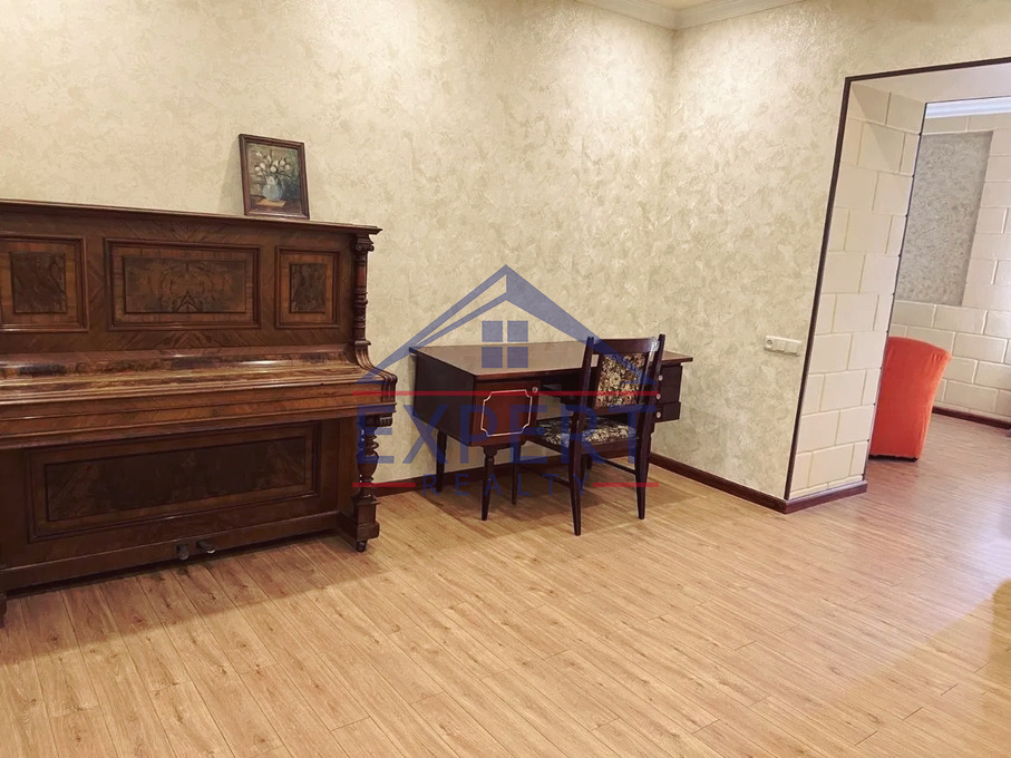 ԿԵՆՏՐՈՆ, ԶԱՔՅԱՆ ՓՈՂՈՑ 4 ՍԵՆՅԱԿ