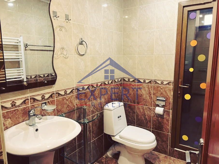 ԿԵՆՏՐՈՆ, ԶԱՔՅԱՆ ՓՈՂՈՑ 4 ՍԵՆՅԱԿ