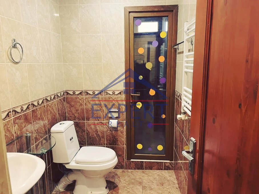 ԿԵՆՏՐՈՆ, ԶԱՔՅԱՆ ՓՈՂՈՑ 4 ՍԵՆՅԱԿ